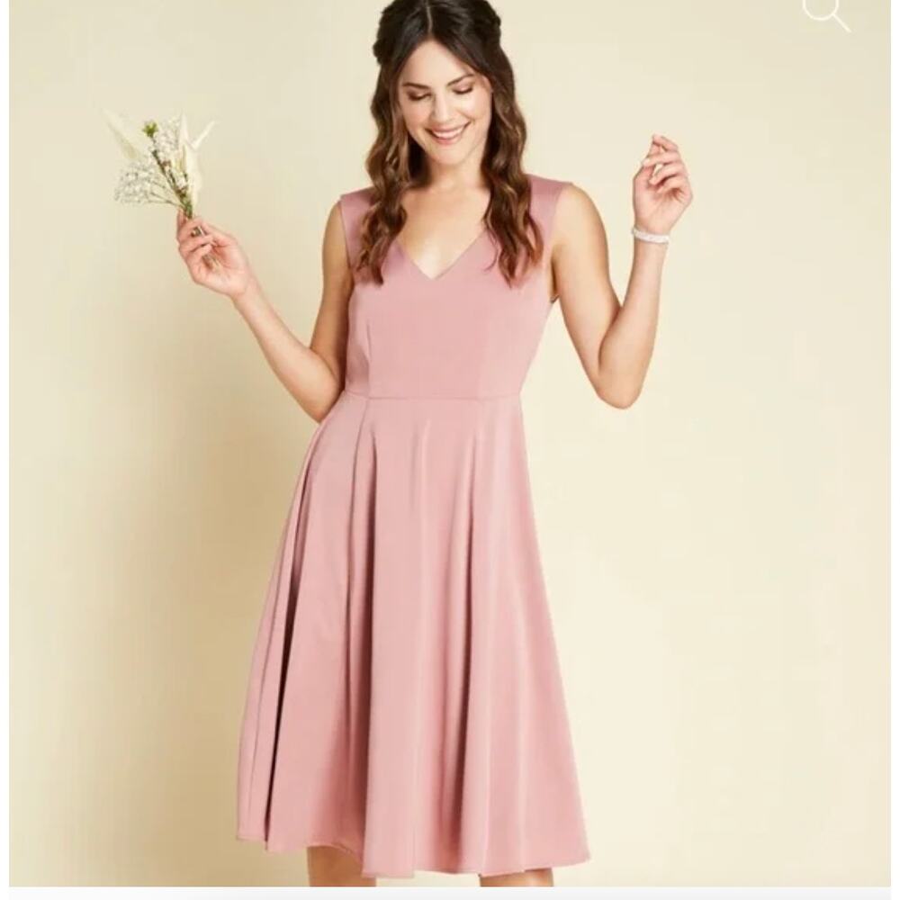 ModCloth Your Luxe-y Day Rose Satin MIDI Dress | sz 6 | NWT - Picture 2 of 6